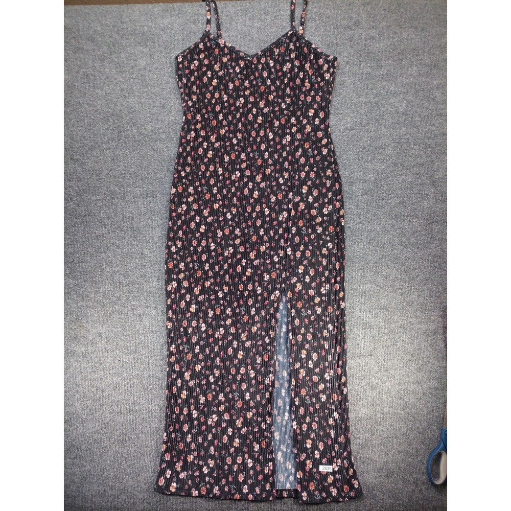 Forever 21 Black Floral Plisse Maxi Dress Women's S Spaghetti Strap Slit Y2K
